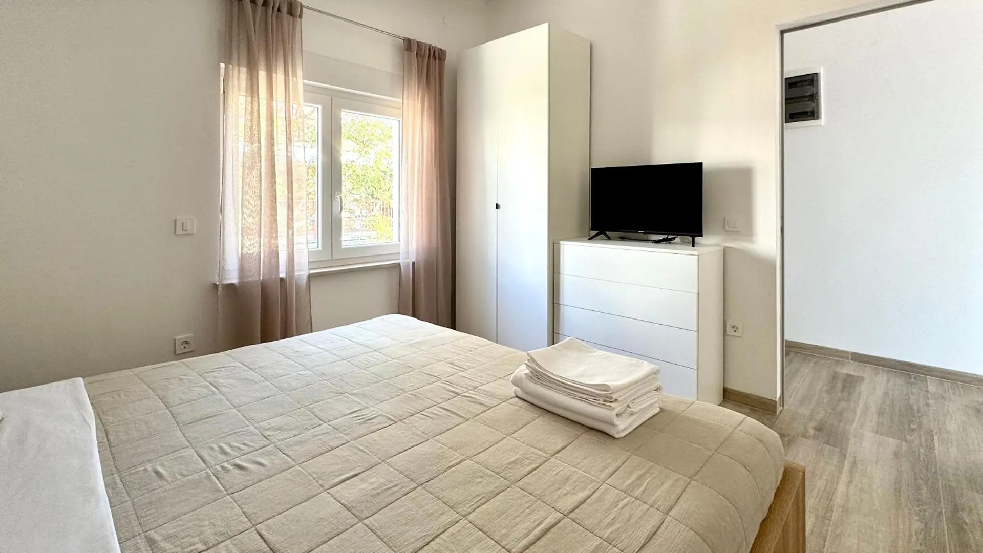 Apartments S&V Maslenica
